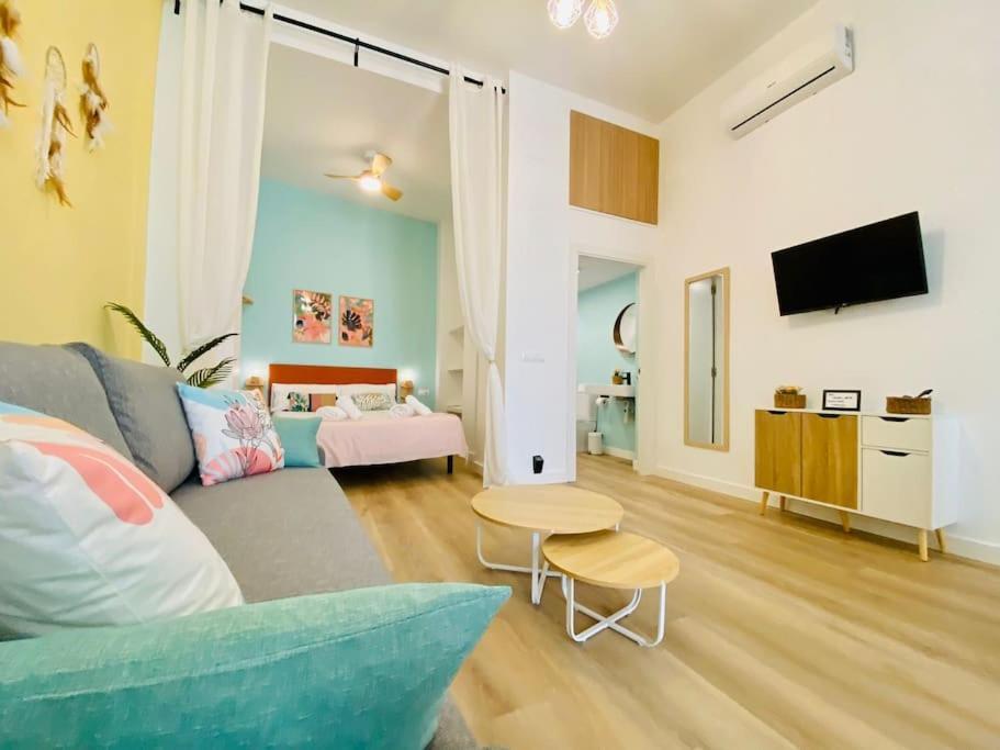 Apartamento Beautiful And Charming Loft In Russafa Soho Valencia Exterior foto